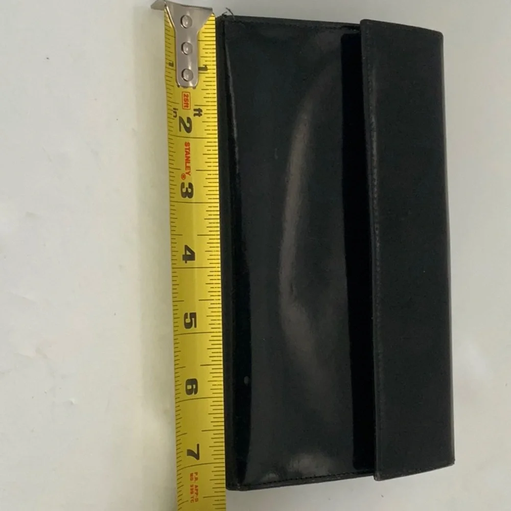 Dior wallet